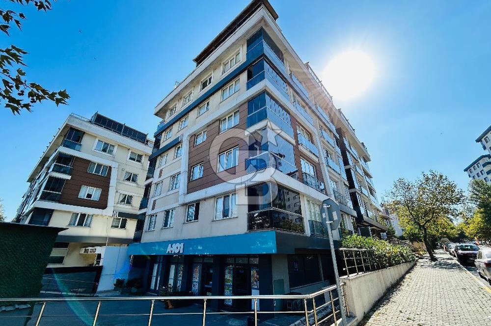 Beylikdüzü Adnan Kahveci Satılık 740m2 Dükkan Kurumsal Kiracılı