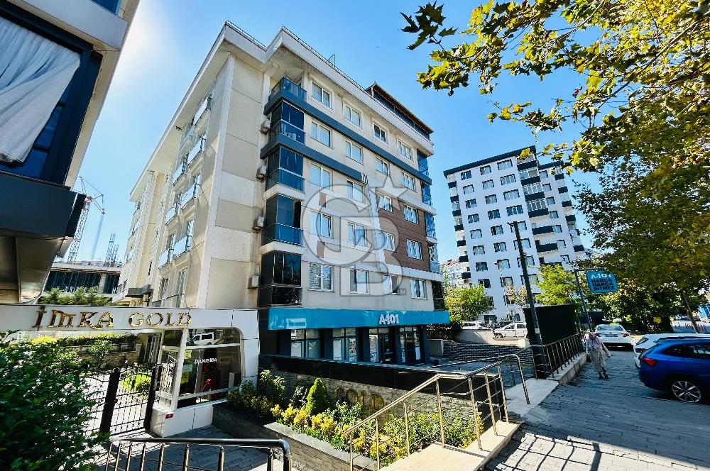 Beylikdüzü Adnan Kahveci Satılık 740m2 Dükkan Kurumsal Kiracılı