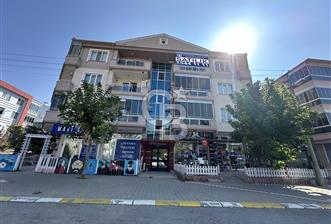 CB EAGLE'Dan BAHÇELİEVLER MAH. CADDE ÜZERİ 4+1 220m² DAİRE