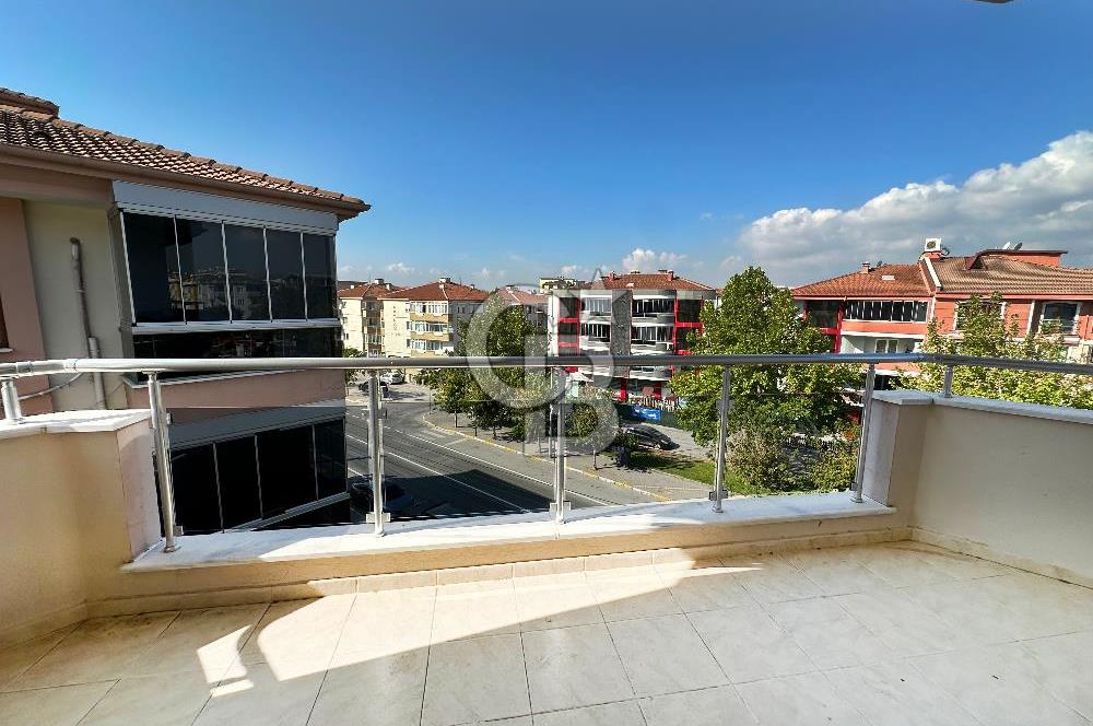 CB EAGLE'Dan BAHÇELİEVLER MAH. CADDE ÜZERİ 4+1 220m² DAİRE