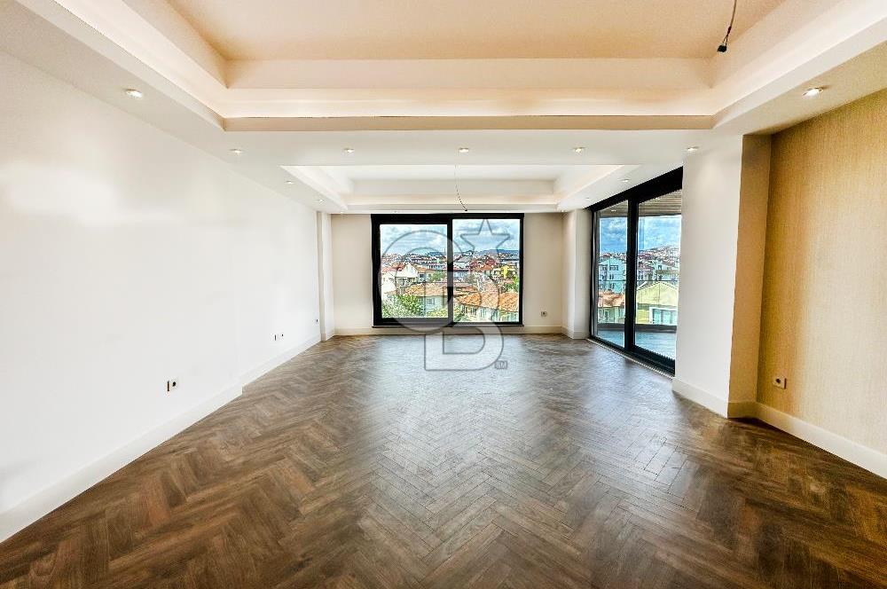 CB EAGLE'Dan E-RESIDENCE'DA 4+1 KIŞ BAHÇELİ 233 m² DAİRE