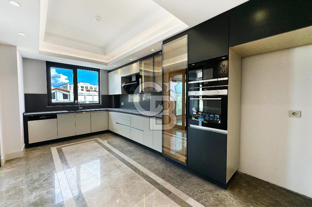 CB EAGLE'Dan E-RESIDENCE'DA 4+1 KIŞ BAHÇELİ 233 m² DAİRE