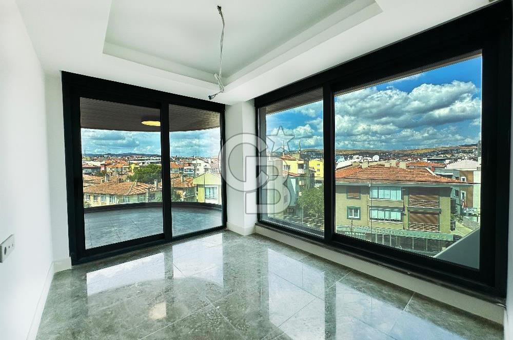 CB EAGLE'Dan E-RESIDENCE'DA 4+1 KIŞ BAHÇELİ 233 m² DAİRE