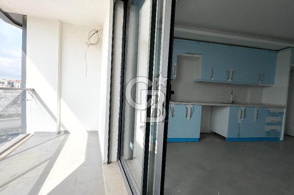 Luvi Seferihsar'da Havuzlu Sıfır Özel 200m2 Dubleks Daire