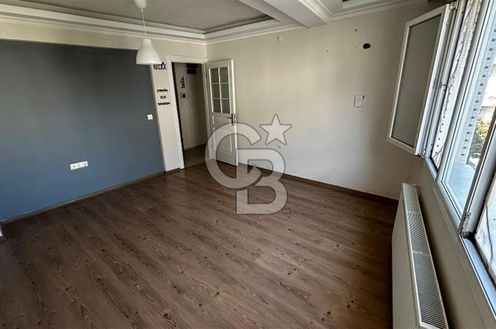 İzmir Karabağlar Fikri Altay Cebesoy Mahallesinde  2+1 Kiralık Daire 