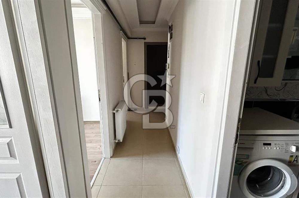 İzmir Karabağlar Fikri Altay Cebesoy Mahallesinde  2+1 Kiralık Daire 