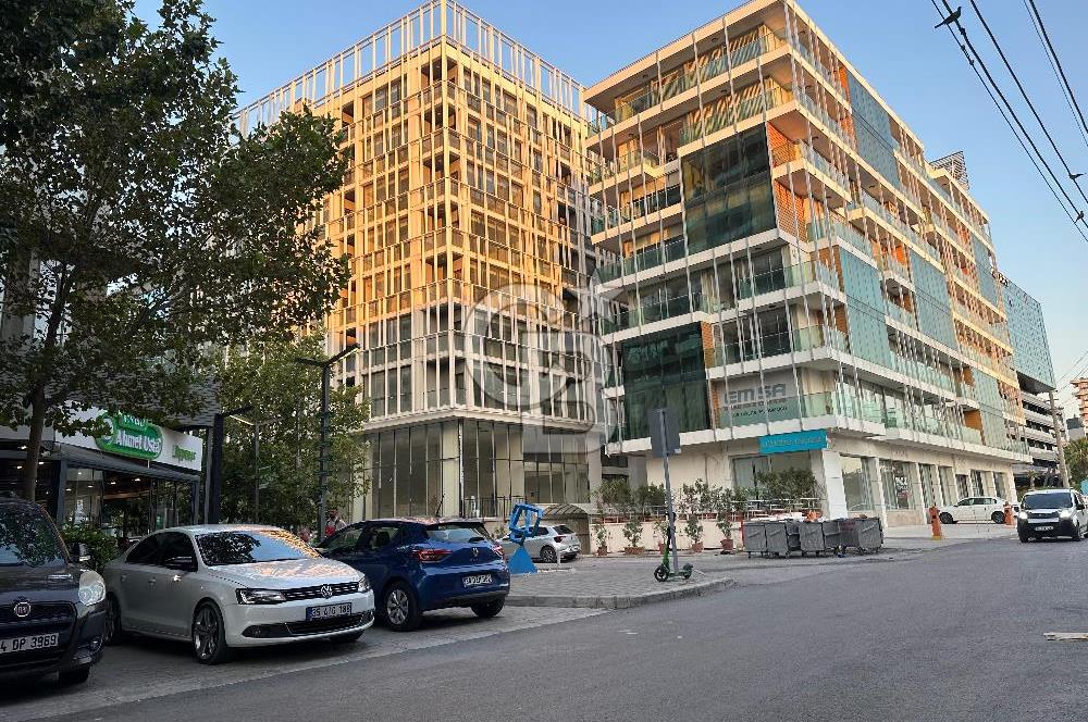  BAYRAKLI MANSUROĞLU ONTAN TOWER' DA 1+1 ARAKAT YATIRIMLIK SATILIK DAİRE