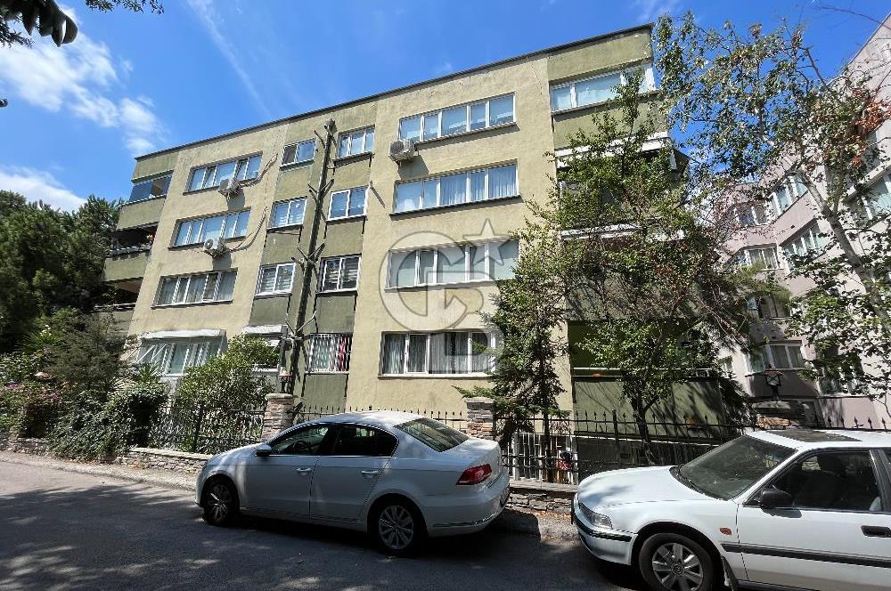 Acıbadem Sabancı 2 Sitesinde Kapalı Balkonlu 2+1 Kiralık Daire