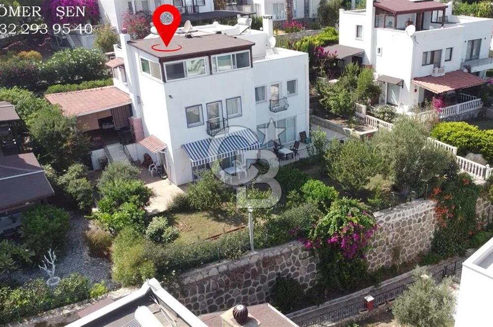 GÜNDOĞAN ONURKENT SİTESİNDE TRIPLEX 5+1 / 160 m2 PLAJLI