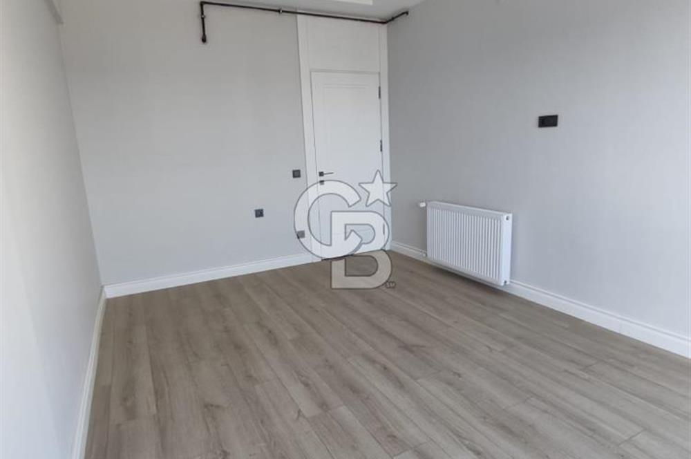 KUŞKAVAĞI MH. DENİZ MANZARALI - SAUNALI ULTRA LÜX -4+1 DAİRE