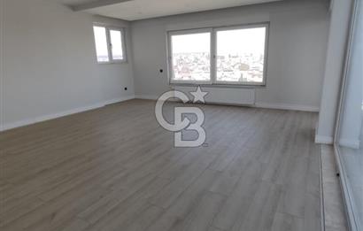 KUŞKAVAĞI MH. DENİZ MANZARALI - SAUNALI ULTRA LÜX -4+1 DAİRE