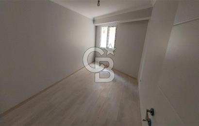 Çekmeköy Merkez mah. Beyazevler Sitesi Sıfır 1+1 Daire