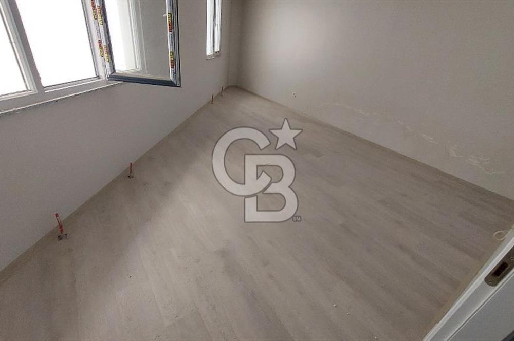 Çekmeköy Merkez mah. Beyazevler Sitesi Sıfır 1+1 Daire