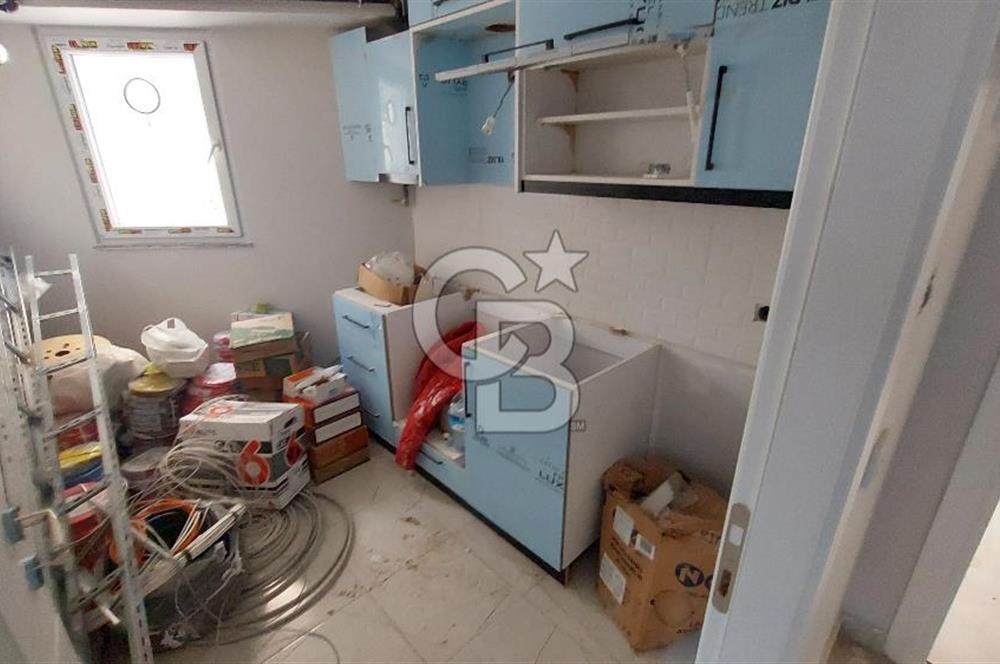 Çekmeköy Merkez mah. Beyazevler Sitesi Sıfır 1+1 Daire