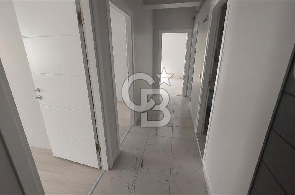 Çekmeköy Merkez mahallesi Beyazevler sitesinde Kiralık Geniş 2+1