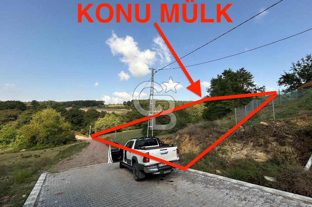 Kocaeli ili, İzmit ilçesi, Biberoğlu Mahallesi'nde, kadastral yola cepheli %5 Diğer Tarım Alanı imarlı (Maks 250 m2 ev yapılabilir) arazi.