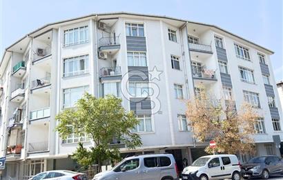 AYRANCI HOŞDERE CADDE'SİNDE YENİLENMİŞ YAPILI SATILIK 3+1 DAİRE