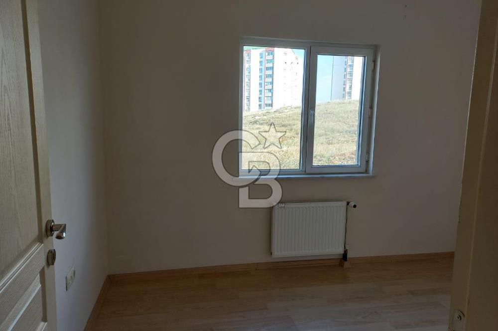 Yapracık 6.Bölgede Ara Katta 2+1 Kiralık Daire