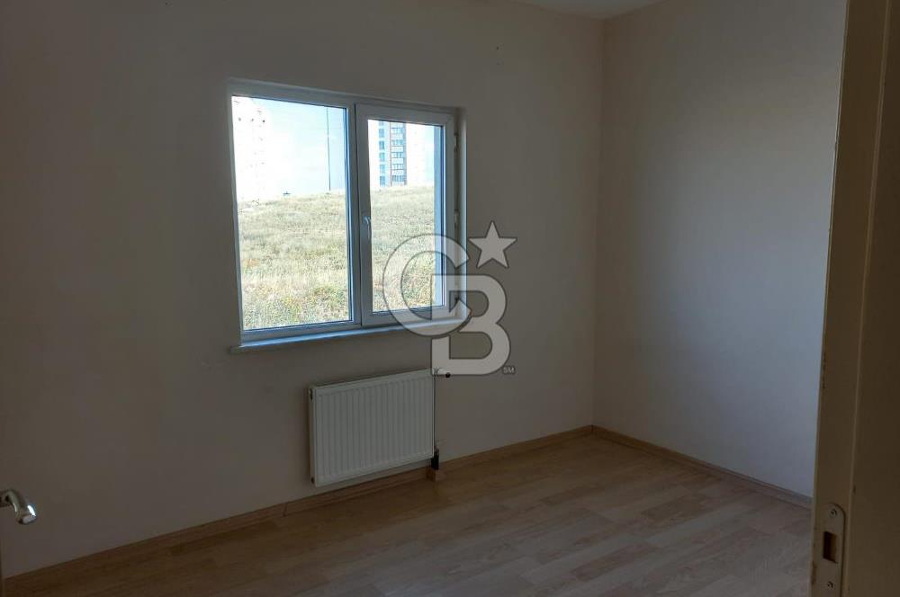 Yapracık 6.Bölgede Ara Katta 2+1 Kiralık Daire