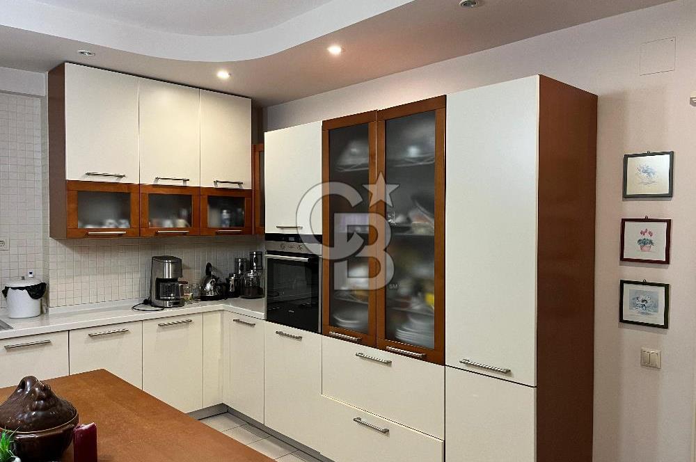 Mersin Menderes LİPARİS 2 Sitesi 5+1 Satılık,