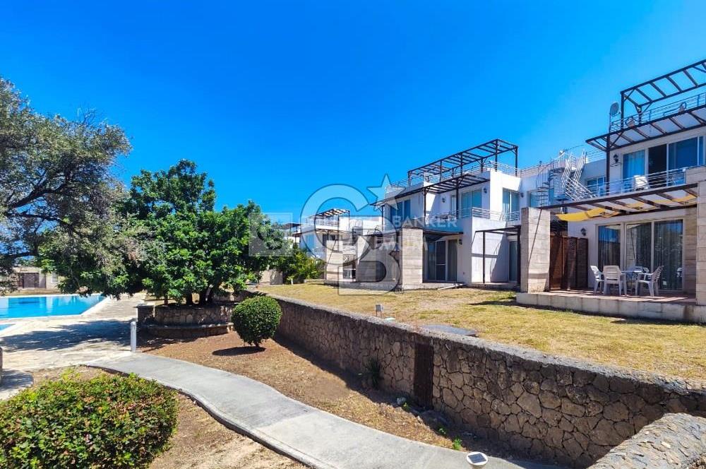 Girne Esentepe Turtle Bay Sitesi Yenilenmiş 2+1 Fırsat Daire