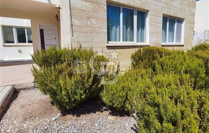 Girne Esentepe Turtle Bay Sitesi Yenilenmiş 2+1 Fırsat Daire