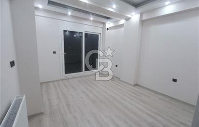 Karşıyaka Şemikler Kiralık Daire 2+1 90 m2 Ebeveyn Banyolu