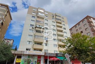 Ataşehir İçerenköy Mahallesi Bakımlı Temiz KİRALIK 4+1 Daire