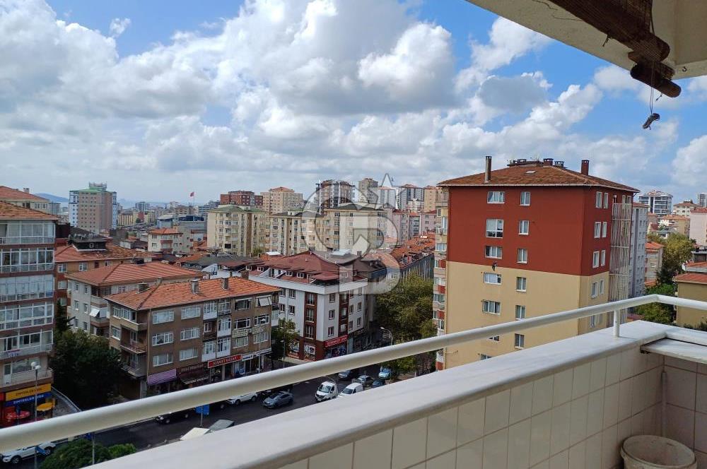 Ataşehir İçerenköy Mahallesi Bakımlı Temiz KİRALIK 4+1 Daire