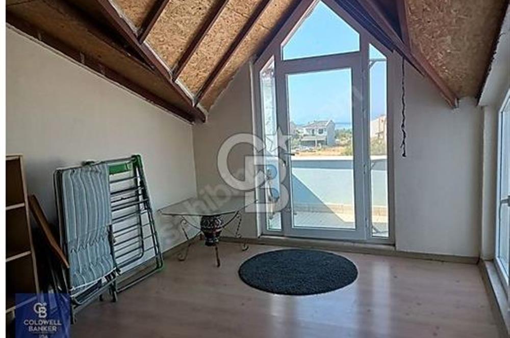 Ayvalık Altınova' da 5+1 Satılık Triplex Villa