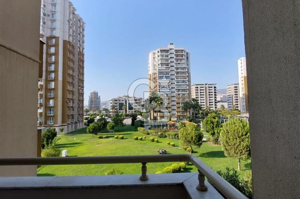 Mavişehir Emlak Konut Sitesi nde Peyzaj Cephe Satılık 2+1 Daire