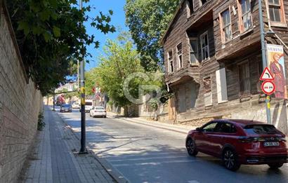 İstanbul Çamlıca  Kısıklı da KÖŞK