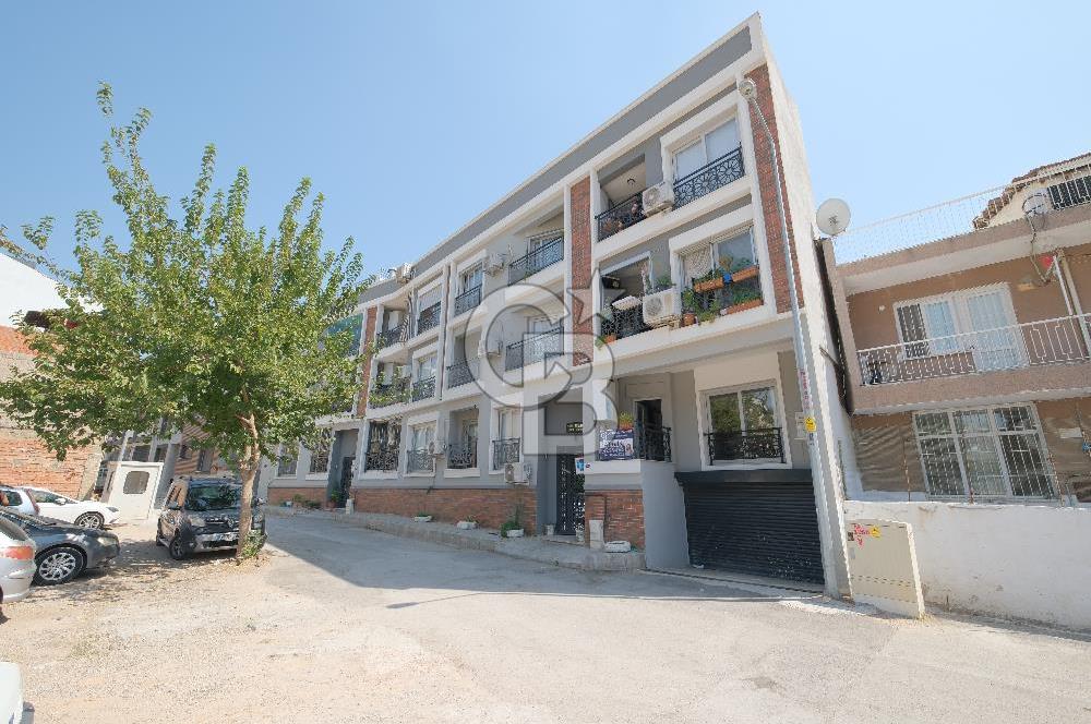 KARŞIYAKA ÖRNEKKÖYDE COLDWELL BANKER İYA GAYRİMENKUL' DEN  2+1 SATILIK DAİRE;