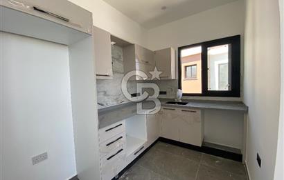 KKTC Girne Alsancak Bölgesinde Deniz Manzaralı 2+1 Penthouse, Jakuzi Hediyeli !