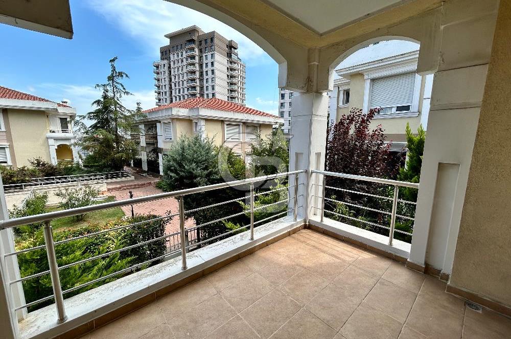 Bahçeşehir Terrace Hill Mansions 5+2 Villa for Sale