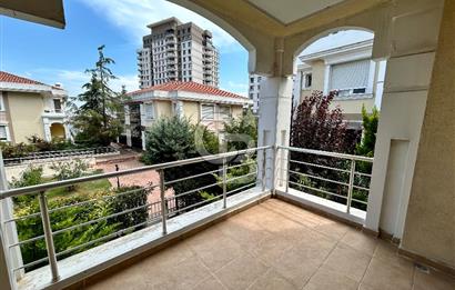 Bahçeşehir Terrace Hill Mansions 5+2 Villa for Sale