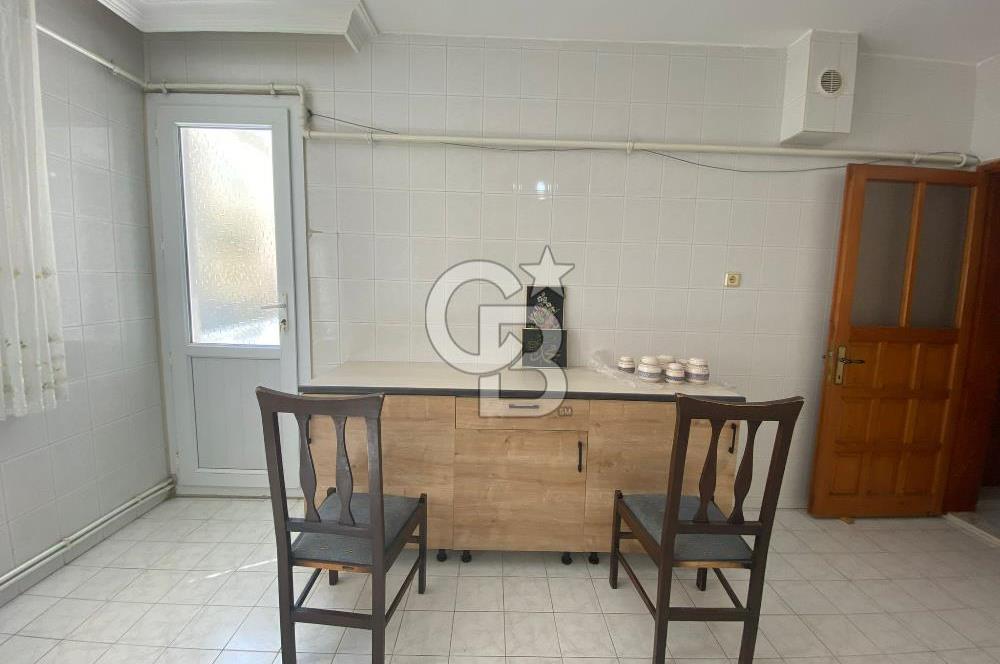 ÇAMLIPAR MAHALLESİNDE 130m² DOĞALGAZLI 2+1 DAİRE