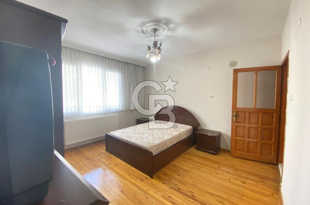 ÇAMLIPAR MAHALLESİNDE 130m² DOĞALGAZLI 2+1 DAİRE