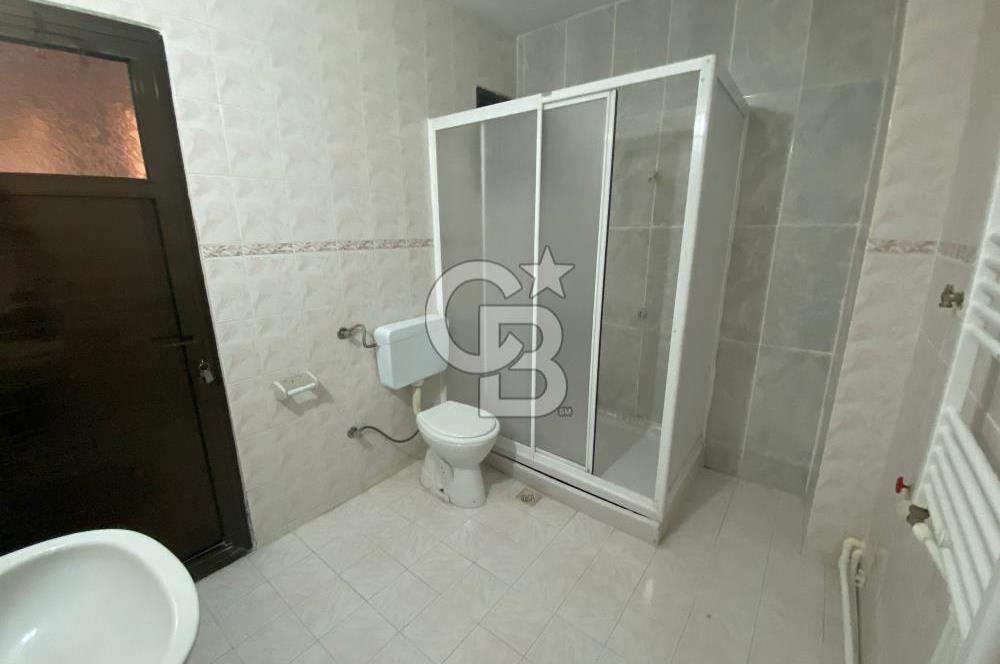 ÇAMLIPAR MAHALLESİNDE 130m² DOĞALGAZLI 2+1 DAİRE