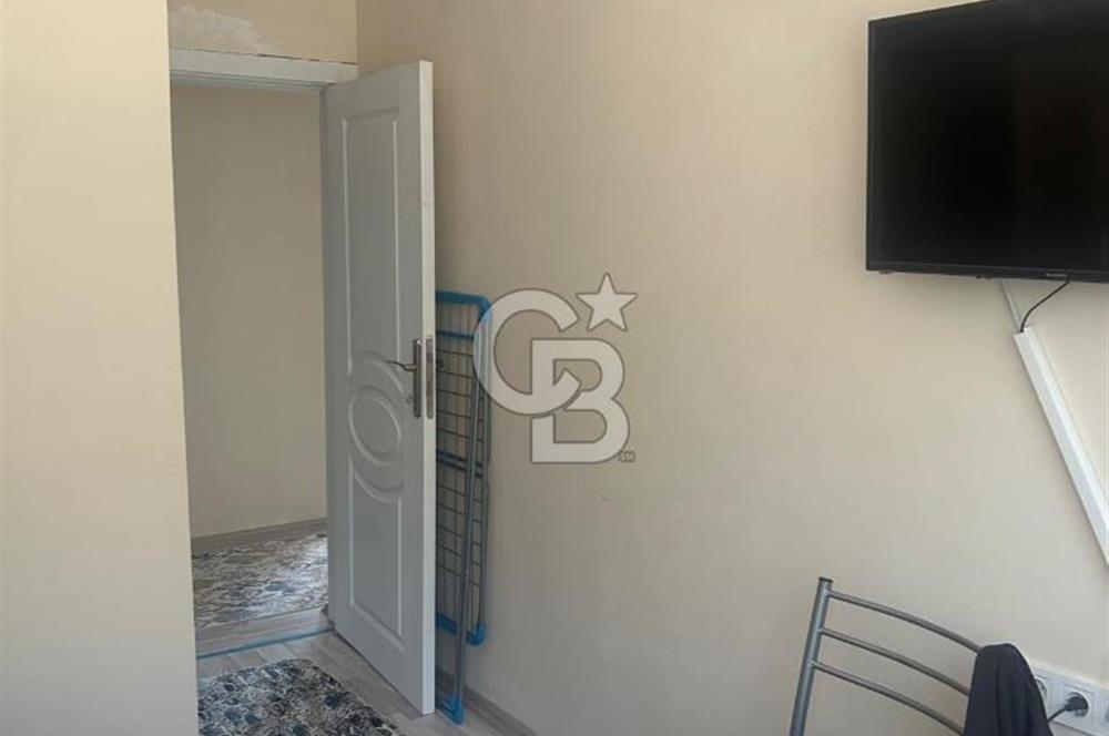 BORNOVA YEŞİLÇAM MAHALLESİNDE SATILIK 3 KATLI BİNA