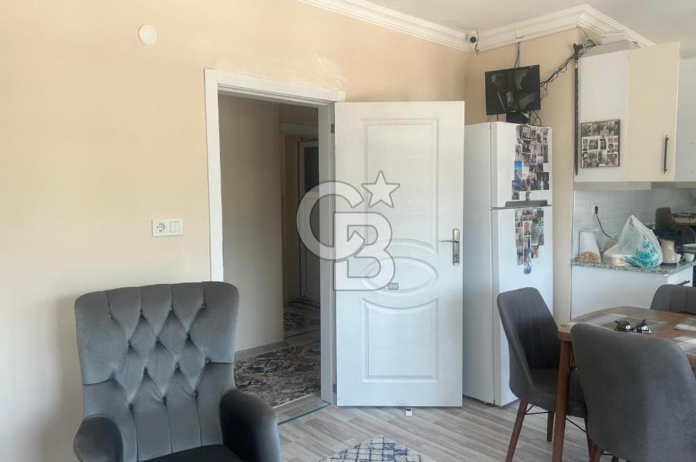 BORNOVA YEŞİLÇAM MAHALLESİNDE SATILIK 3 KATLI BİNA