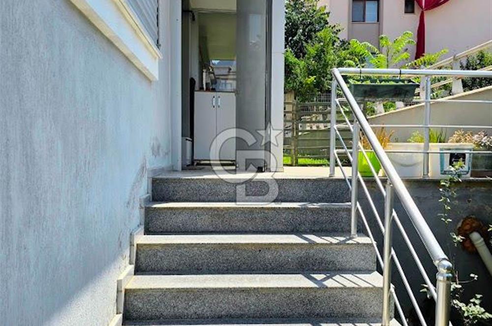 Gerzele de 405 M² Müstakil 5+1 Satılık Tripleks Villa