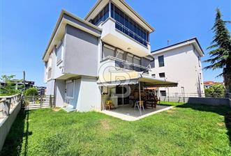 Gerzele de 405 M² Müstakil 5+1 Satılık Tripleks Villa