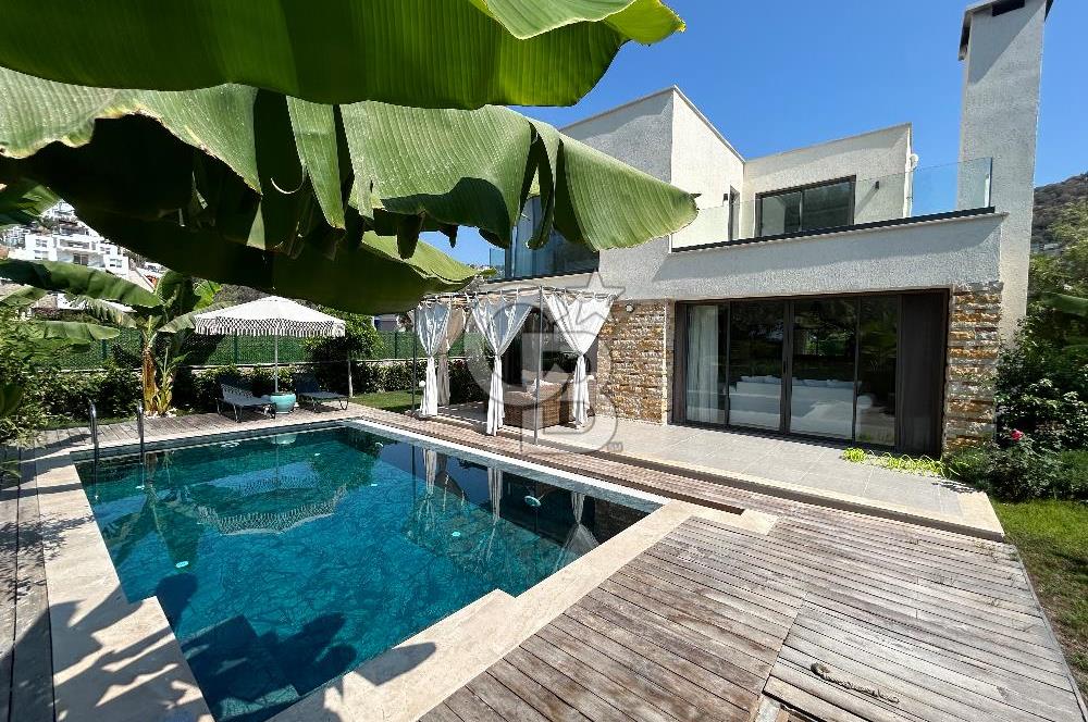 Bodrum Gümüşlük Koyunbaba’da 5+1 Havuzlu Müstakil Villa