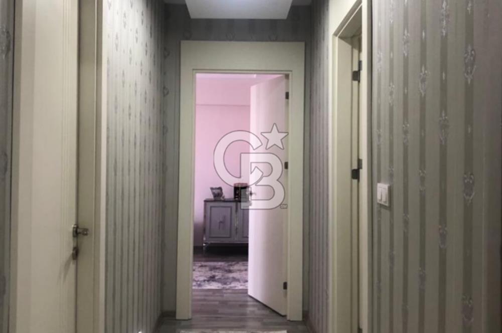 CADDE ÜZERİ SATILIK 2+1 YAPILI DAİRE