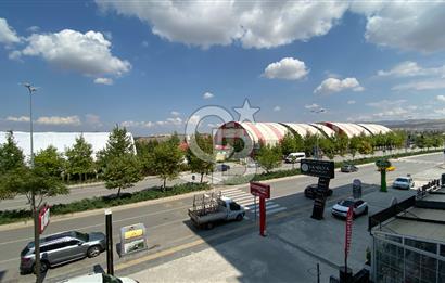 CADDE ÜZERİ SATILIK 2+1 YAPILI DAİRE