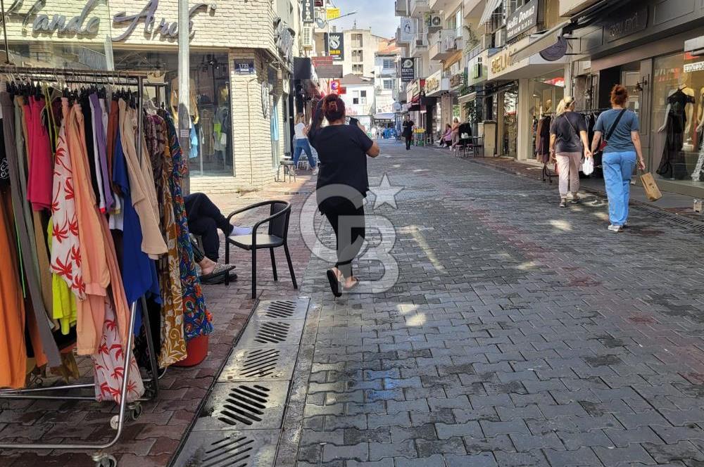 Karşıyaka Çarşı Karakol Sokağı Devren Kiralık Butik Dükkan