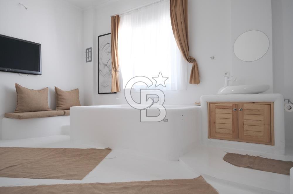 OVACIKTA BAHÇELİ FUL EŞYALI OTANTİK KONSEPT KİRALIK 2+1 DAİRE