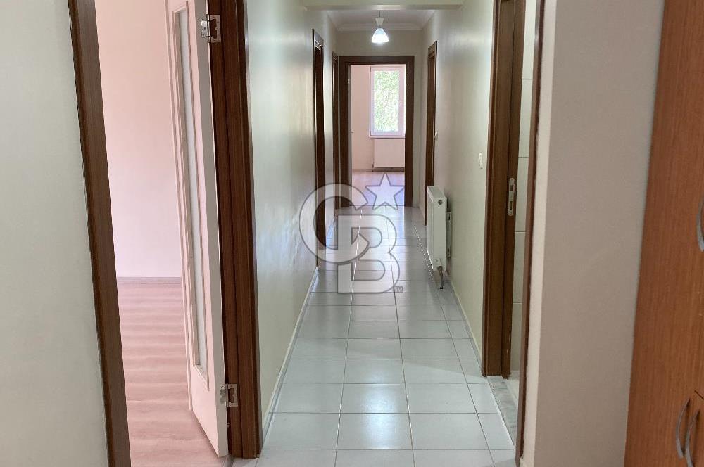 EGE MAH. CADDE YAKINI ASANSÖRLÜ OTOPARKLI 3+1 KİRALIK DAİRE