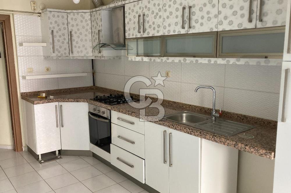 EGE MAH. CADDE YAKINI ASANSÖRLÜ OTOPARKLI 3+1 KİRALIK DAİRE